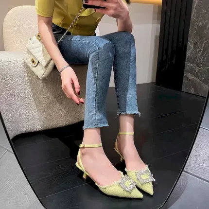 Spring and summer thick pointed low sandals